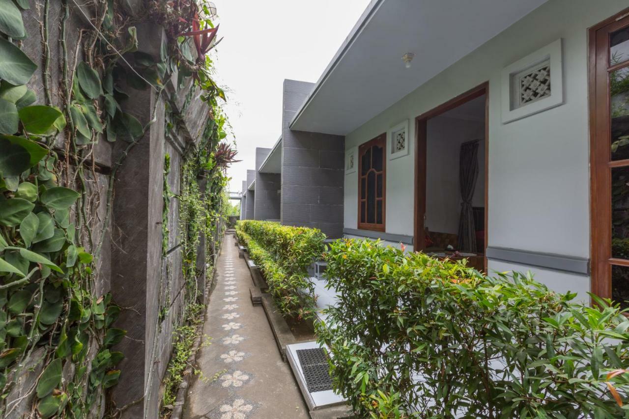 Bali Aman Darling House Hotel Canggu  Exterior photo