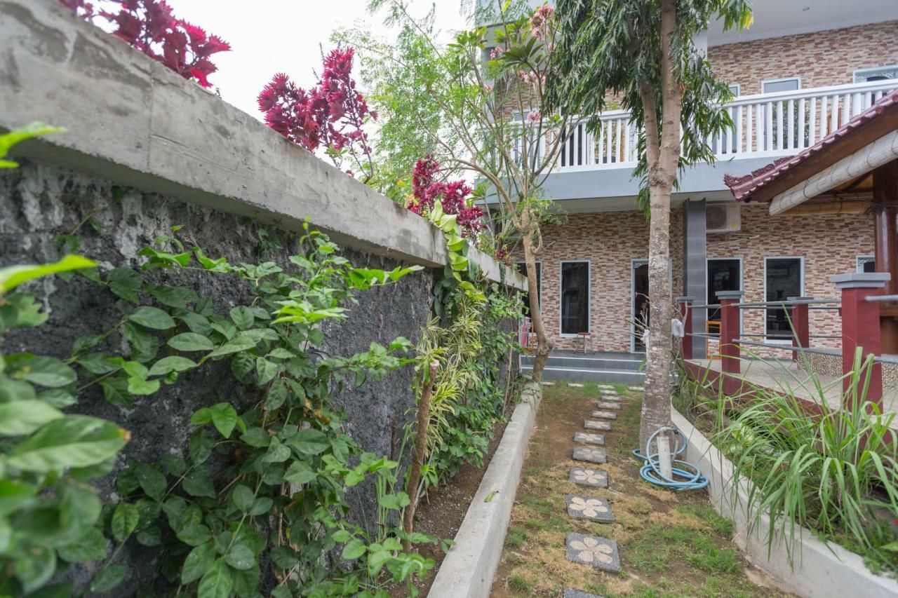 Bali Aman Darling House Hotel Canggu  Exterior photo