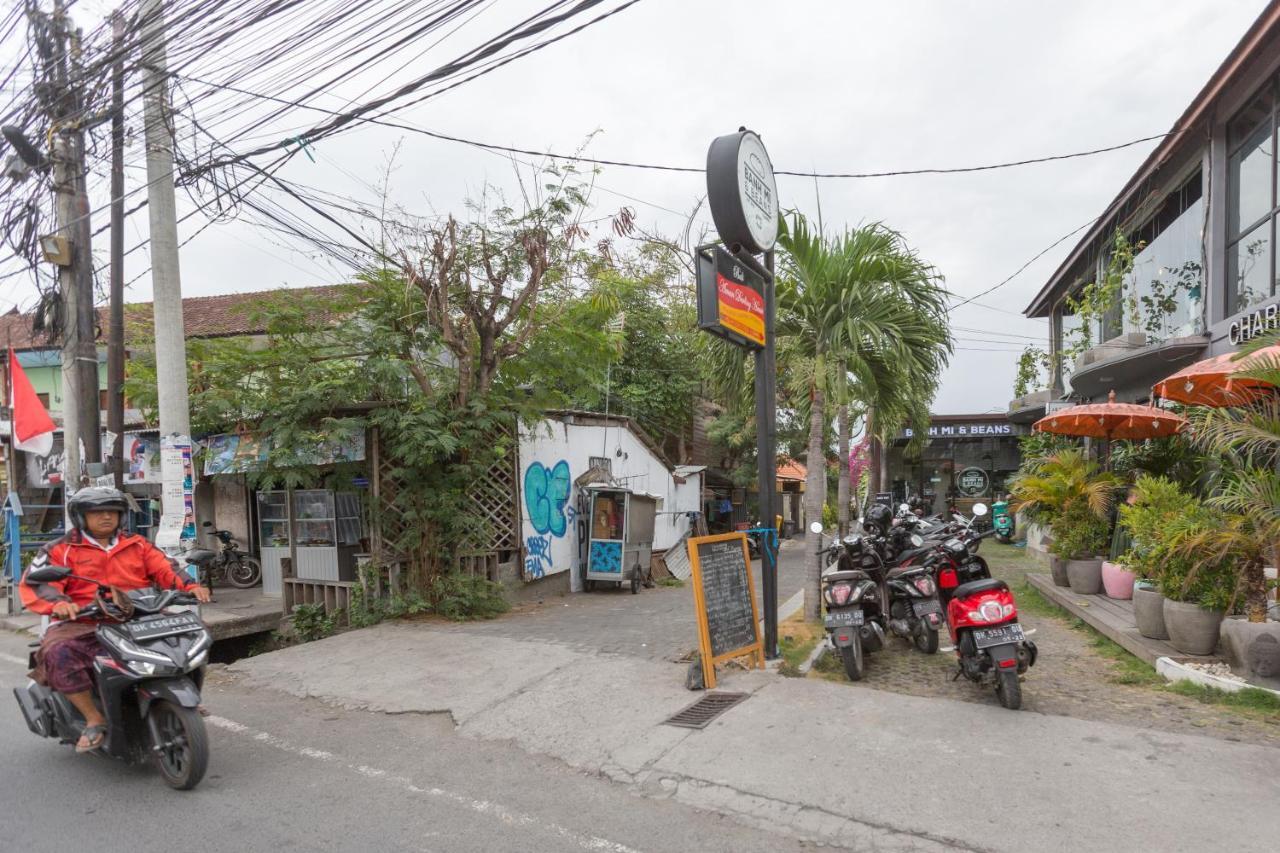 Bali Aman Darling House Hotel Canggu  Exterior photo